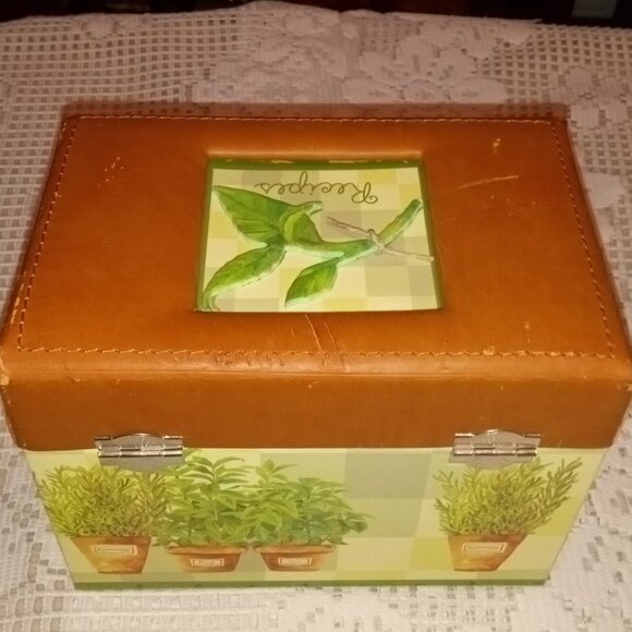 C. R. GIBSON GREEN COLORFUL RECIPE BOX - Picture 6 of 7